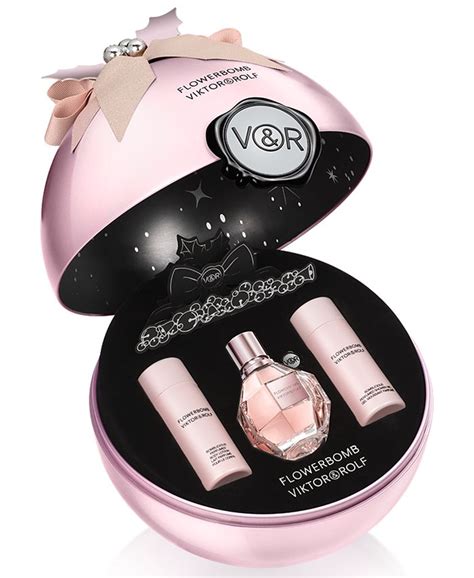 viktor rolf flowerbomb gift set.